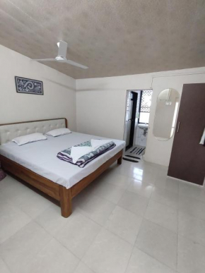 Hotels in Jawhar